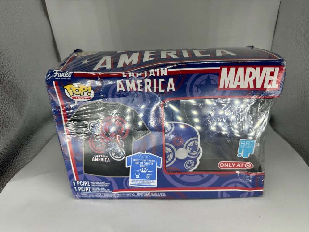 Funko Pop! & Tee Marvel Captain America Art Series Target Exclusive Size XL